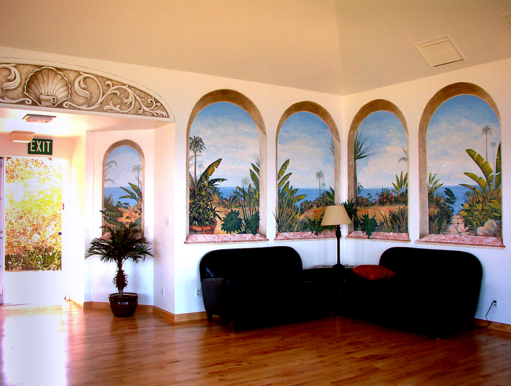 Rik Erickson artistic embellishments in Riford Room